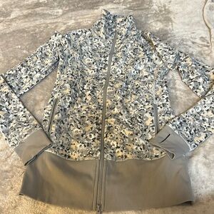Lululemon gray and cream jacket